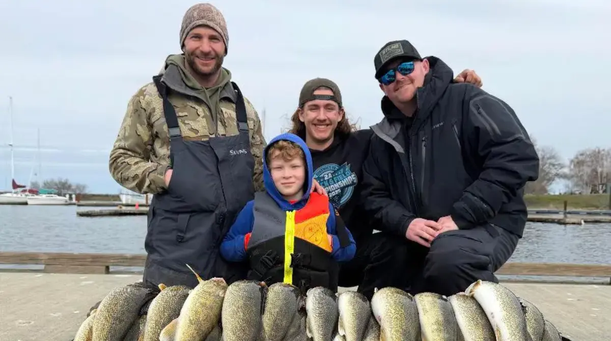 Columbia River walleye fishing guides with trophy catch.